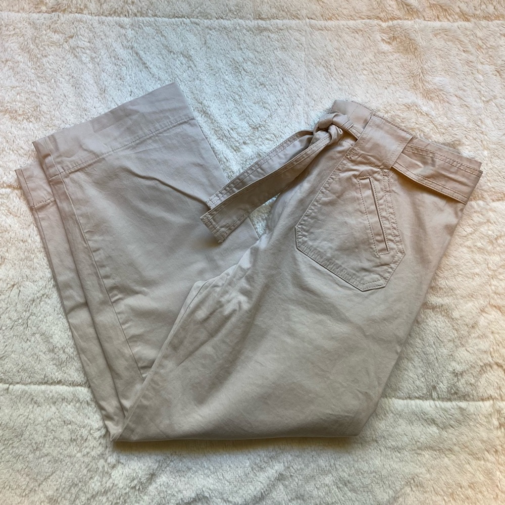 White House Black Market Cropped Pants